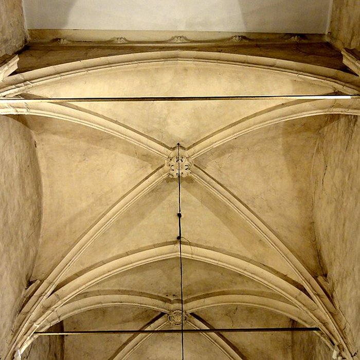 Photo de Église Notre-Dame-de-lAssomption de Vauréal et croix