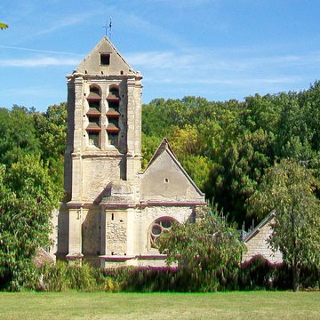 Église Notre-Dame-de-lAssomption de Vauréal et croix