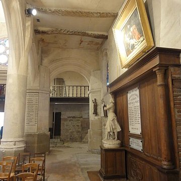 Église Notre-Dame-de-lAssomption de Vauréal et croix