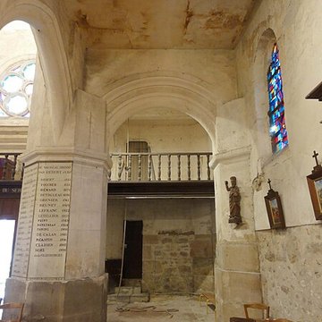 Église Notre-Dame-de-lAssomption de Vauréal et croix