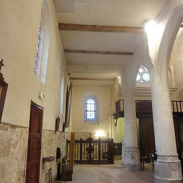 Église Notre-Dame-de-lAssomption de Vauréal et croix