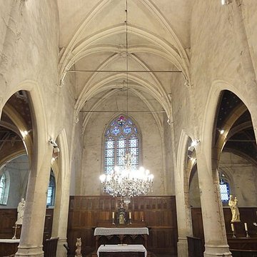 Église Notre-Dame-de-lAssomption de Vauréal et croix