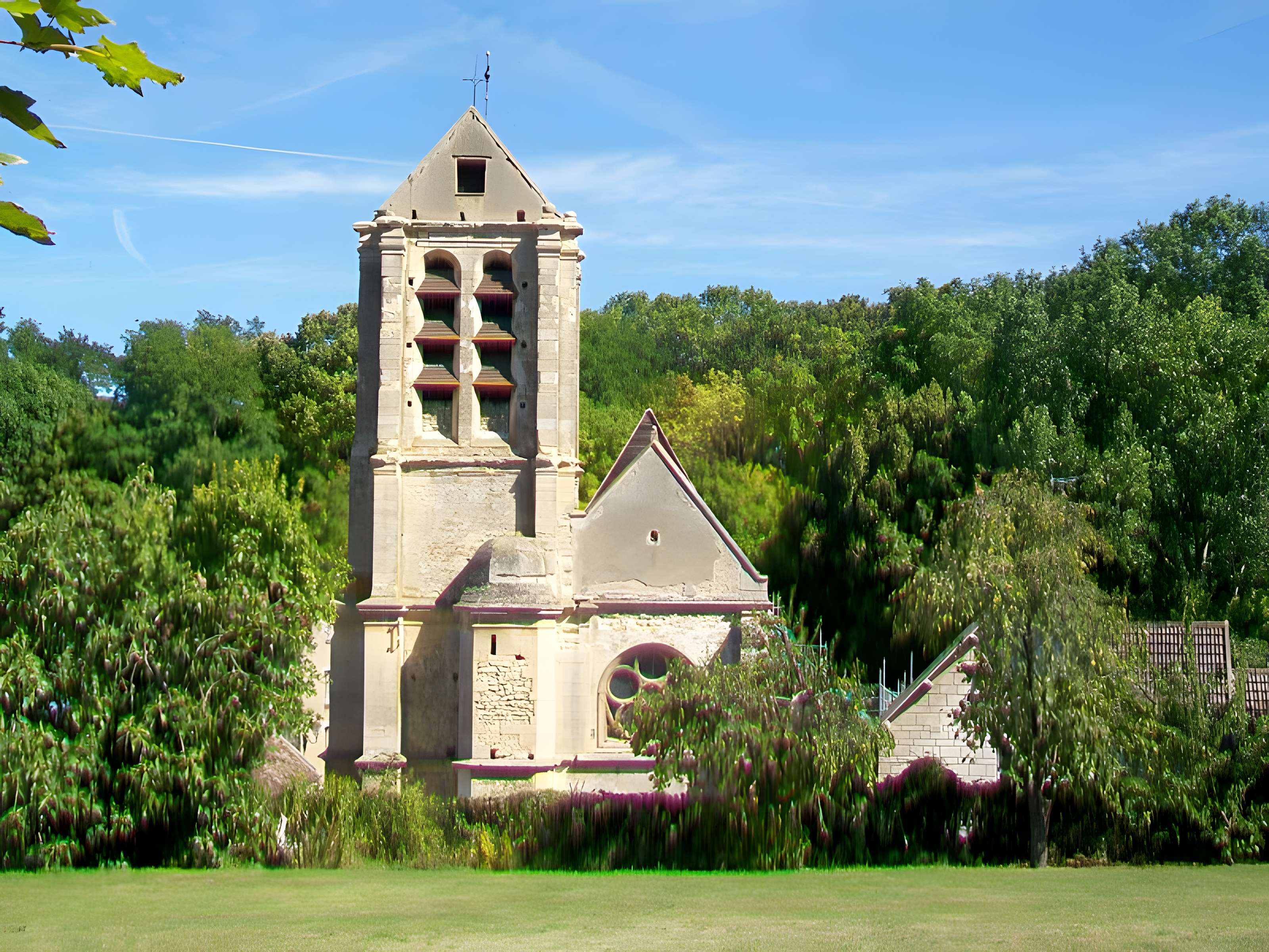 Église Notre-Dame-de-l'Assomption de Vauréal et croix