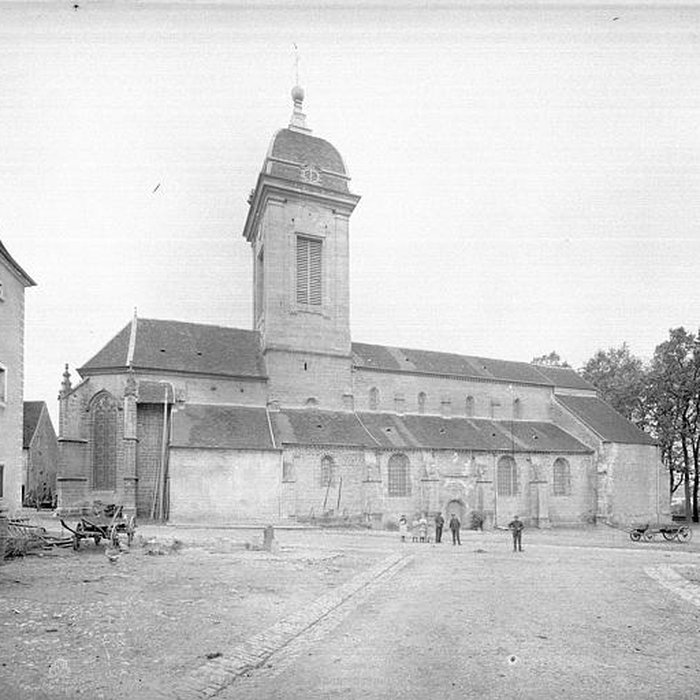 Photo de Église Saint-Hilaire de Pesmes