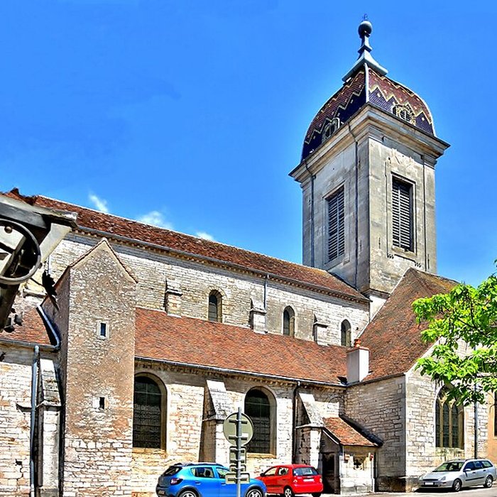 Photo de Église Saint-Hilaire de Pesmes