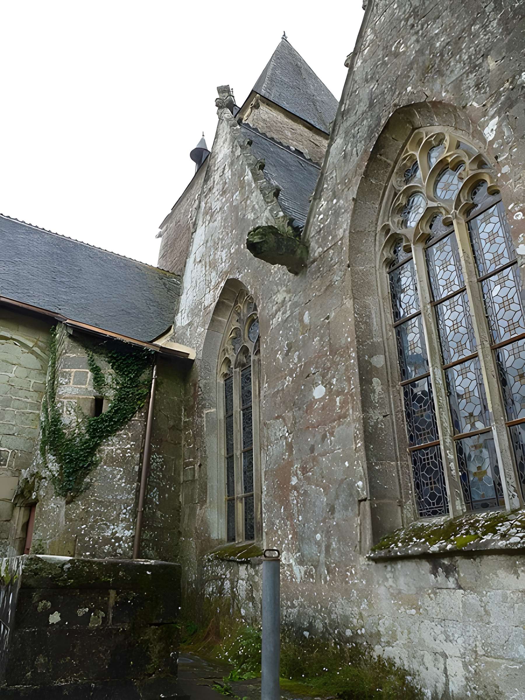 Église Notre-Dame-de-la-Tronchaye de Rochefort-en-Terre