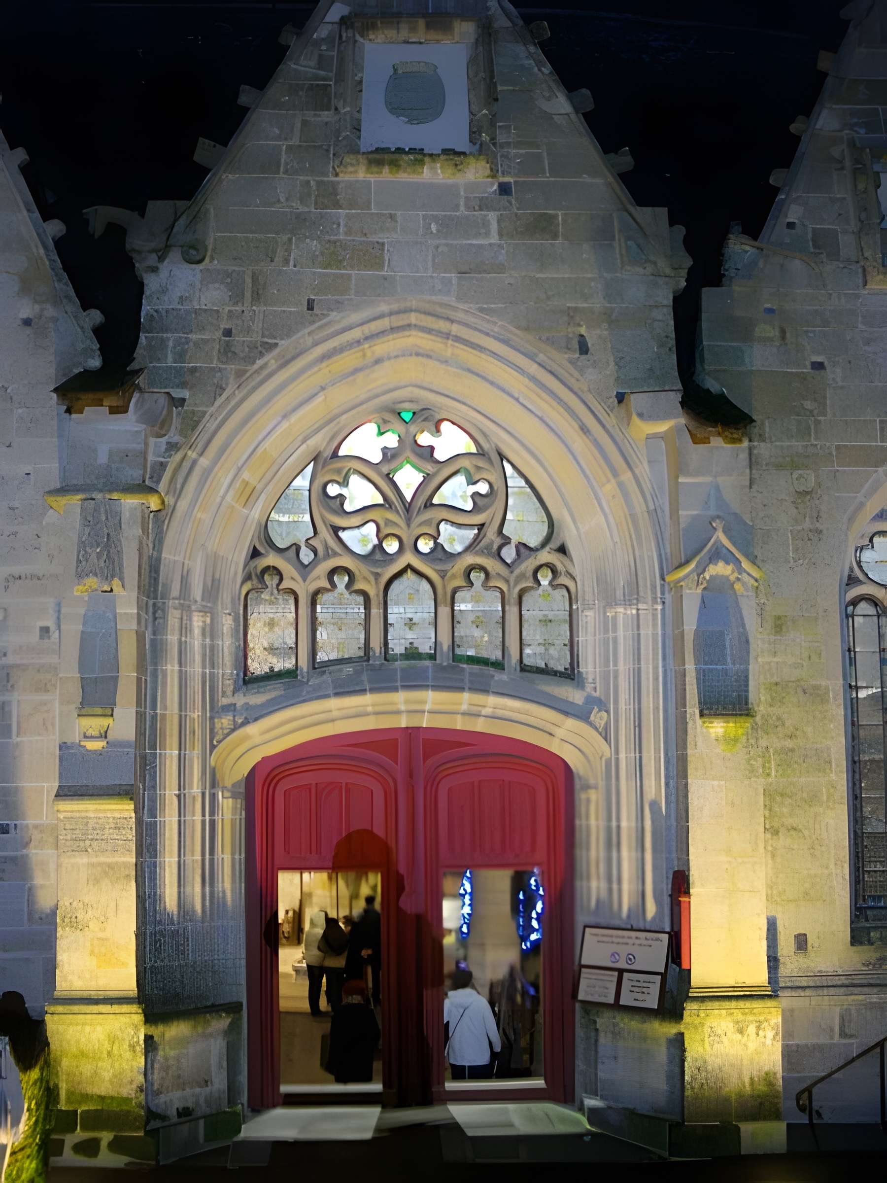 Église Notre-Dame-de-la-Tronchaye de Rochefort-en-Terre