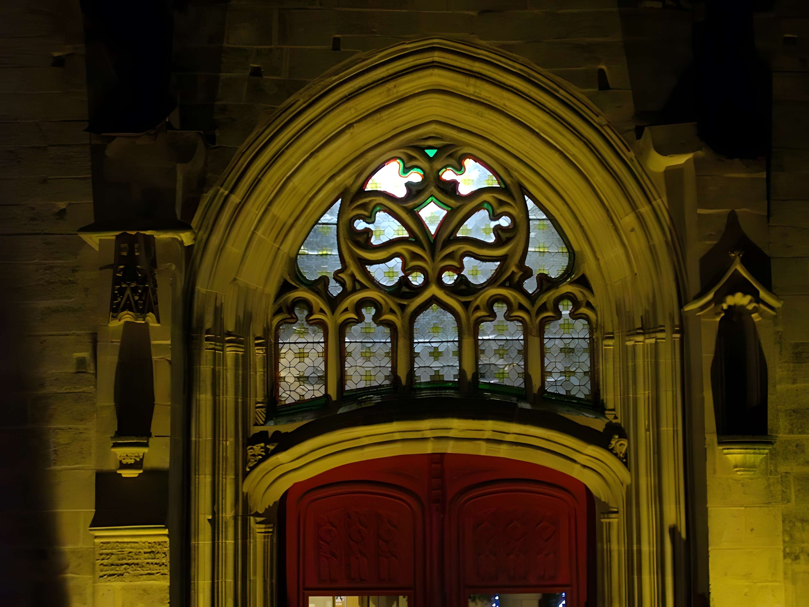 Église Notre-Dame-de-la-Tronchaye de Rochefort-en-Terre