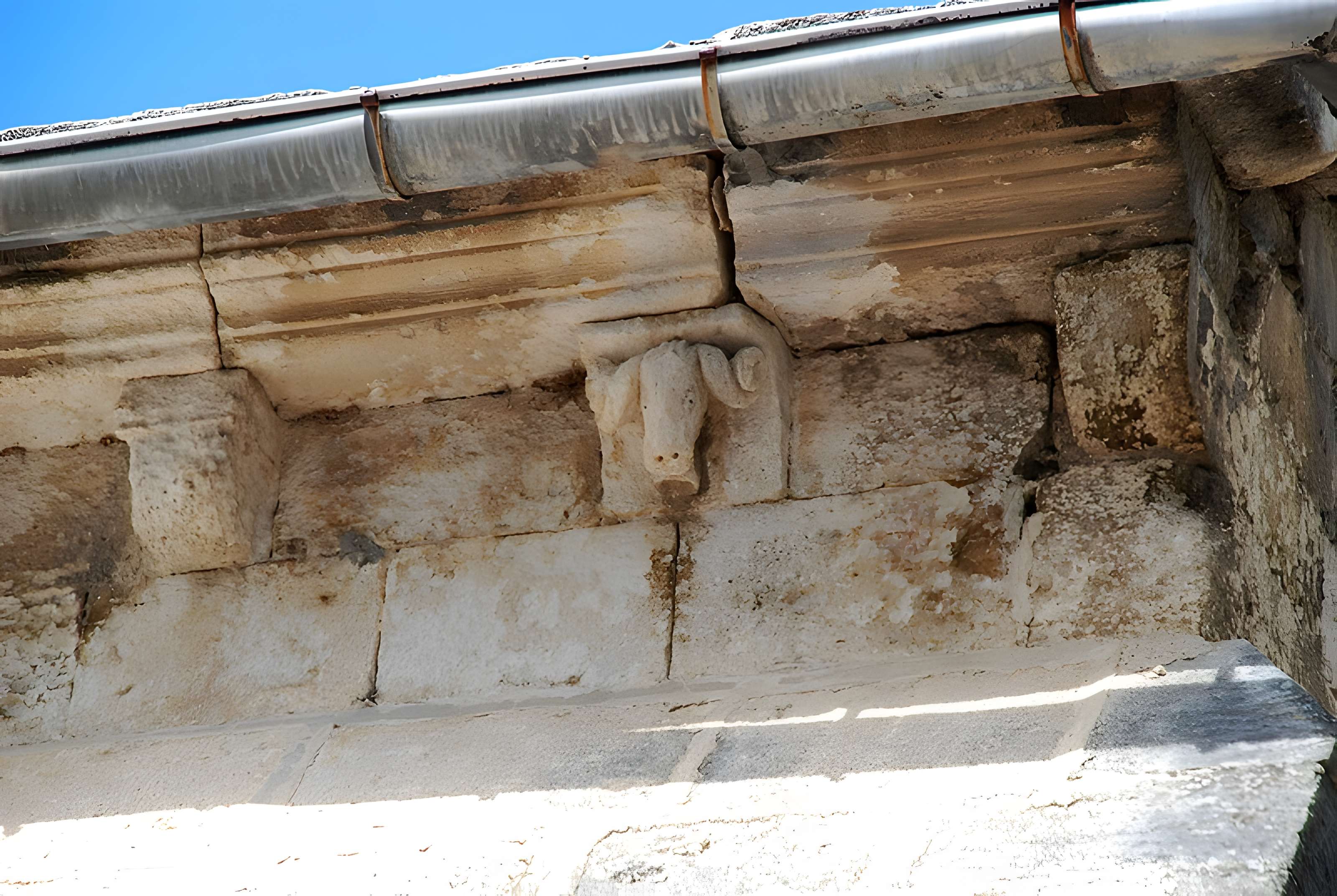 Église Notre-Dame-de-Malpas de Montfrin