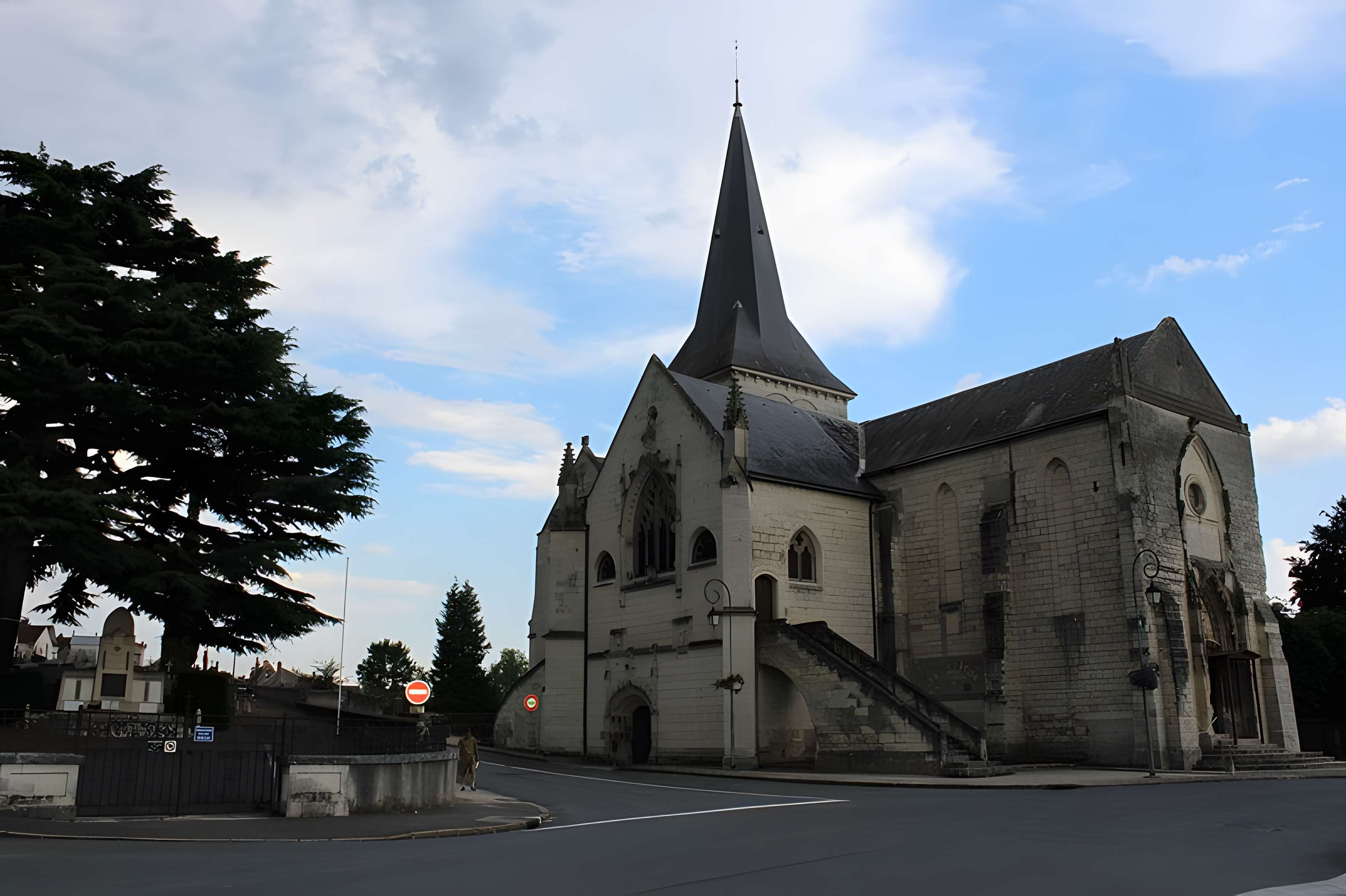Église Notre-Dame-de-Nanteuil de Montrichard