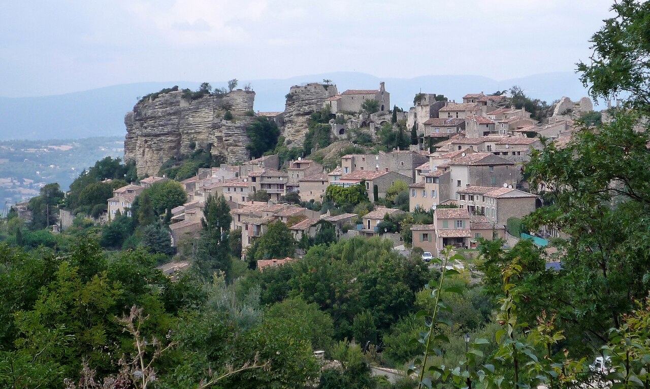 Église Notre-Dame-de-Pitié de Saignon