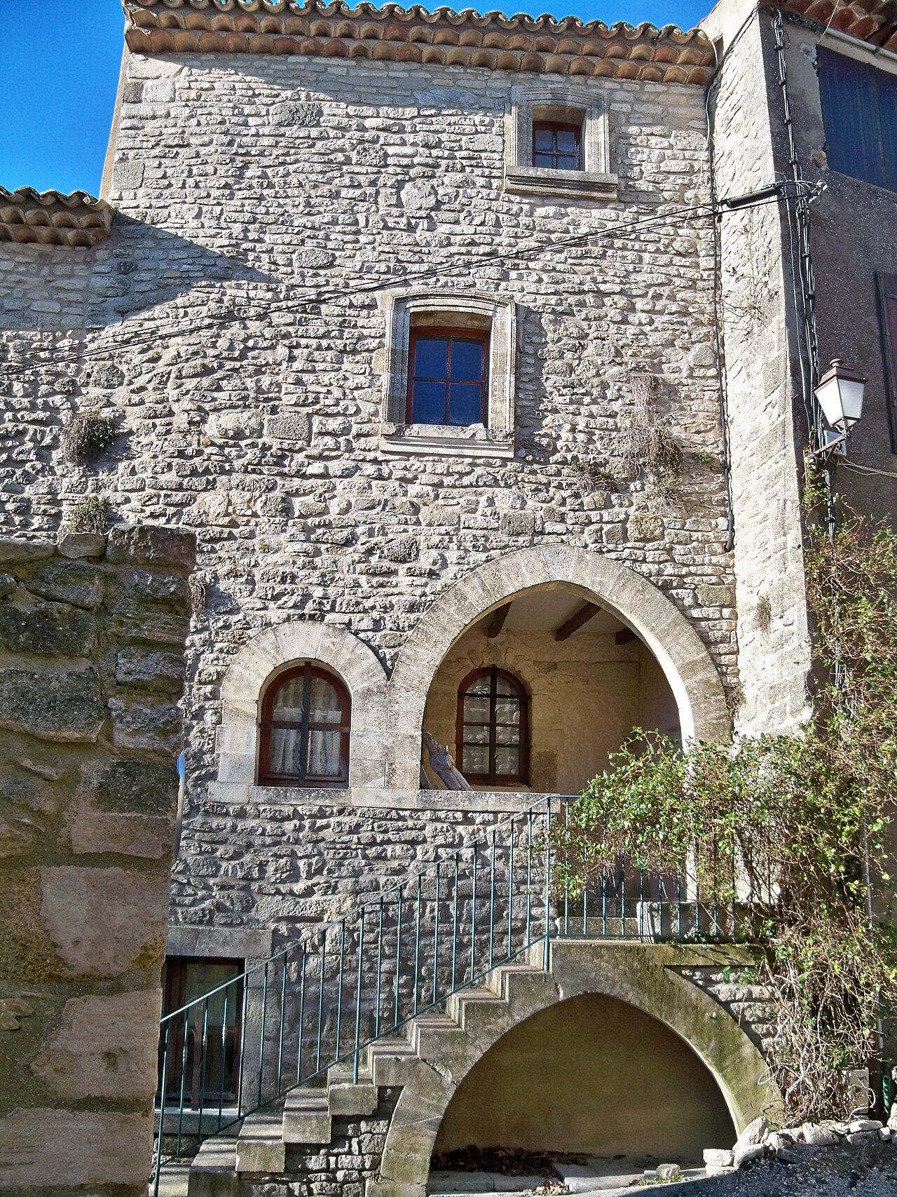 Église Notre-Dame-de-Pitié de Saignon