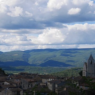 Église Notre-Dame-de-Pitié de Saignon