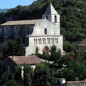 Église Notre-Dame-de-Pitié de Saignon