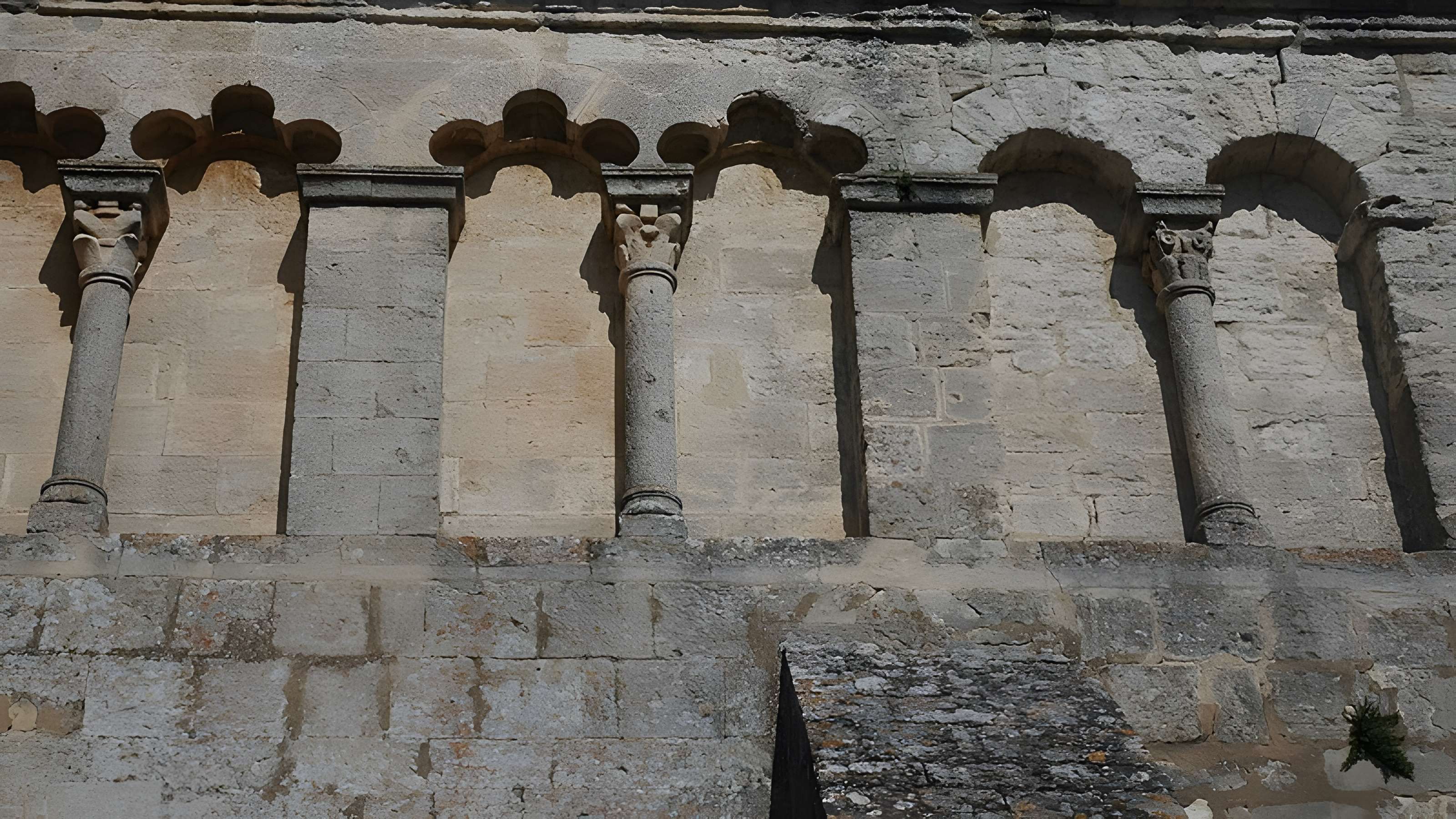 Église Notre-Dame-de-Pitié de Saignon