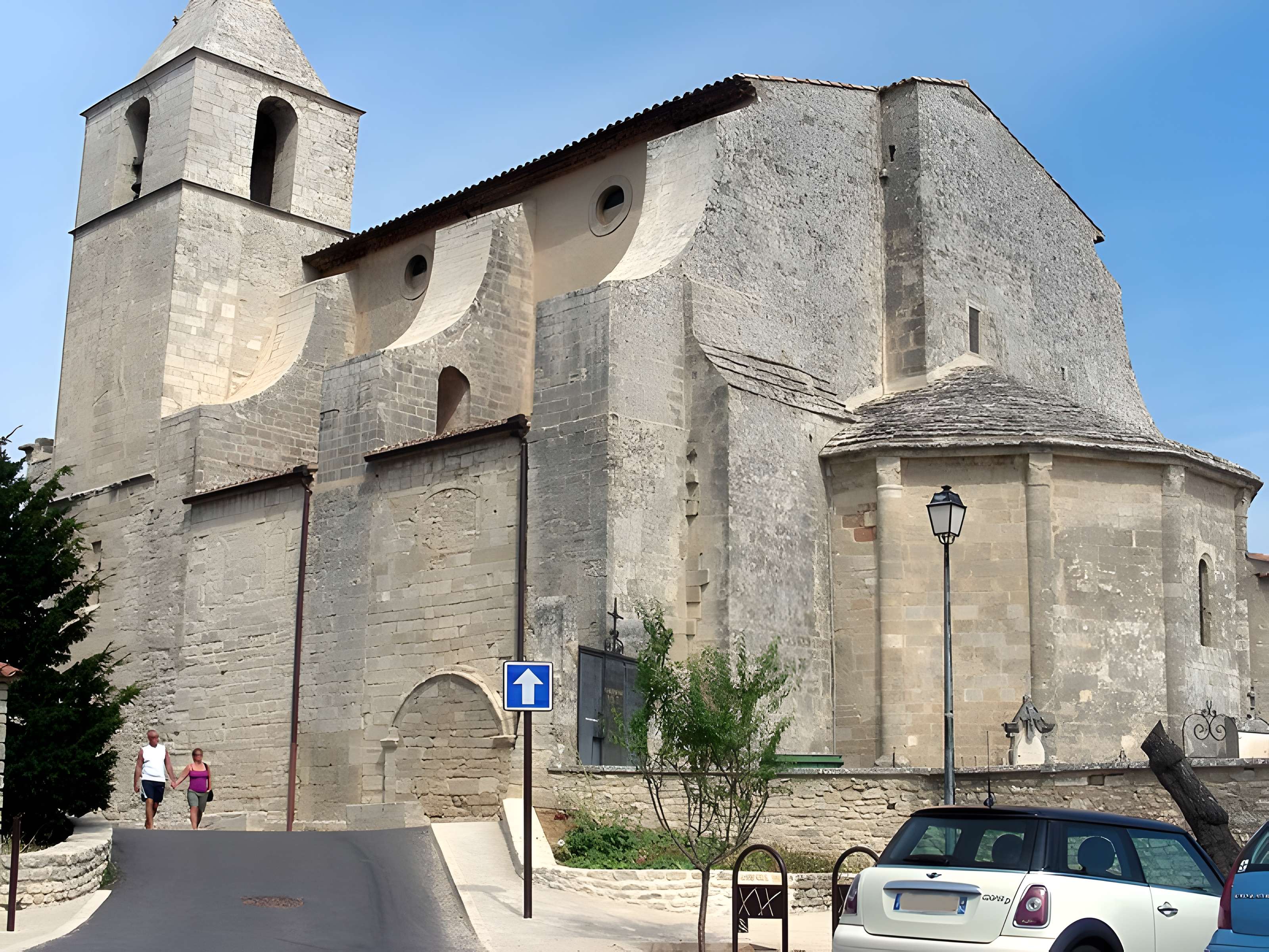 Église Notre-Dame-de-Pitié de Saignon