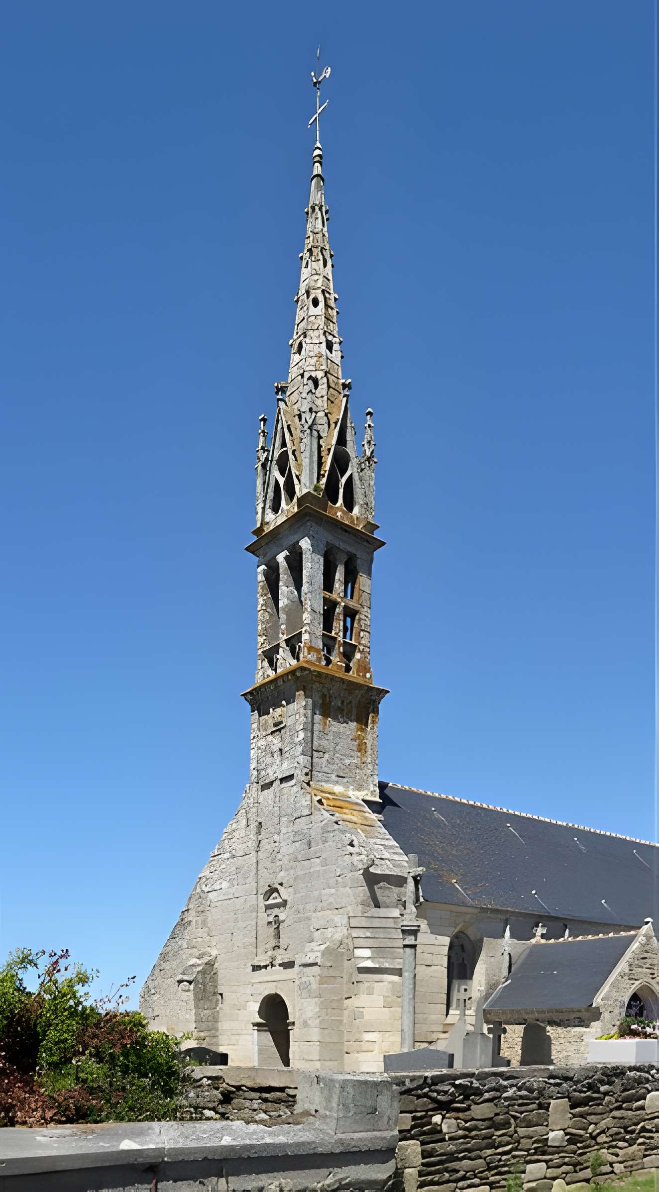 Église Notre-Dame-de-Pitié de Tréguennec
