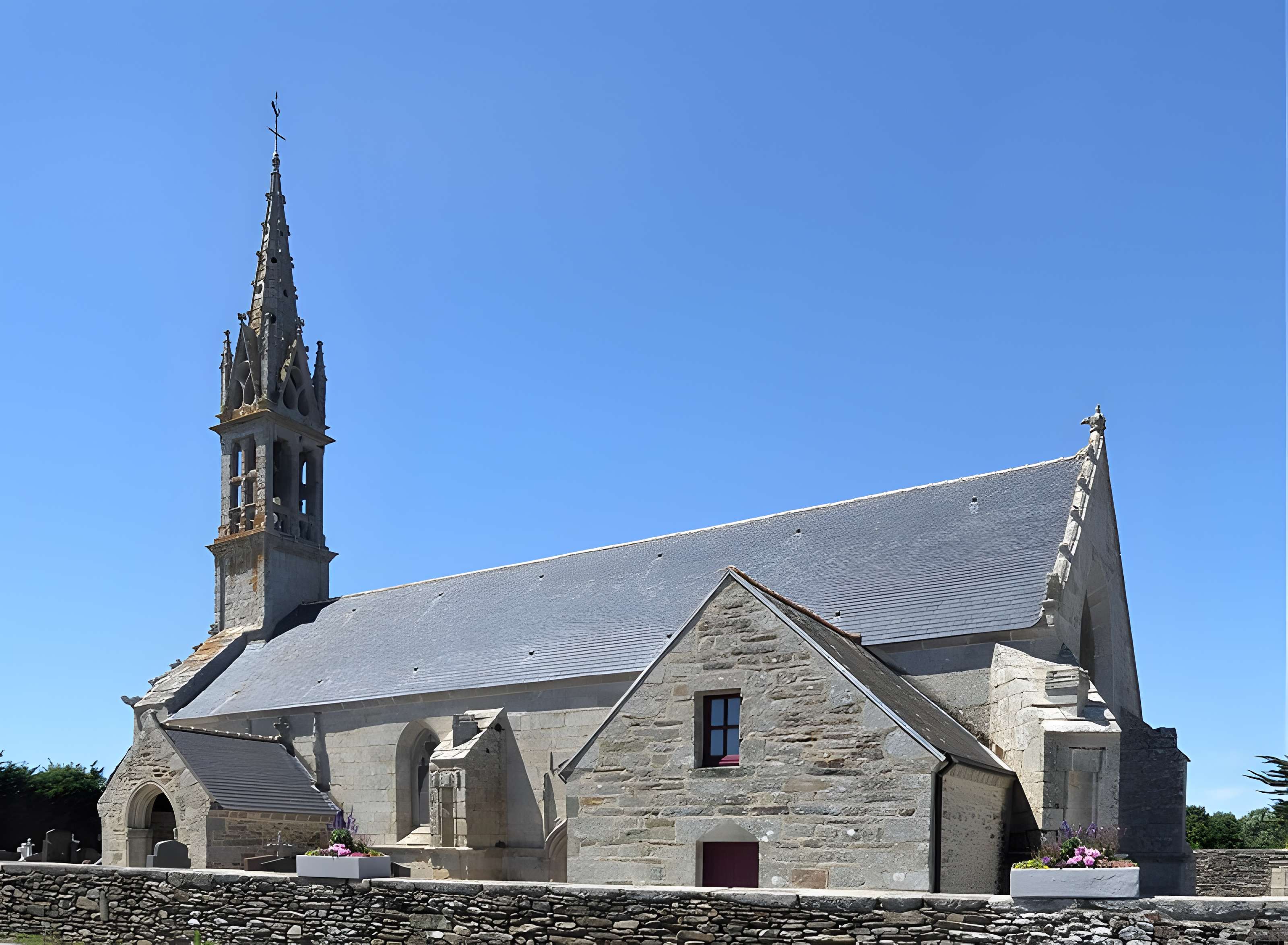 Église Notre-Dame-de-Pitié de Tréguennec