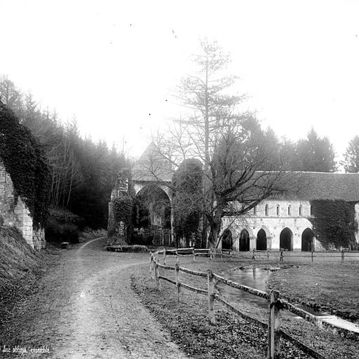 Photo de Abbaye Notre-Dame de Fontaine-Guérard