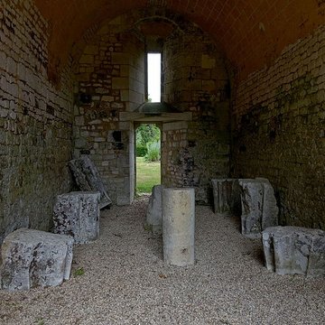 Abbaye Notre-Dame de Fontaine-Guérard