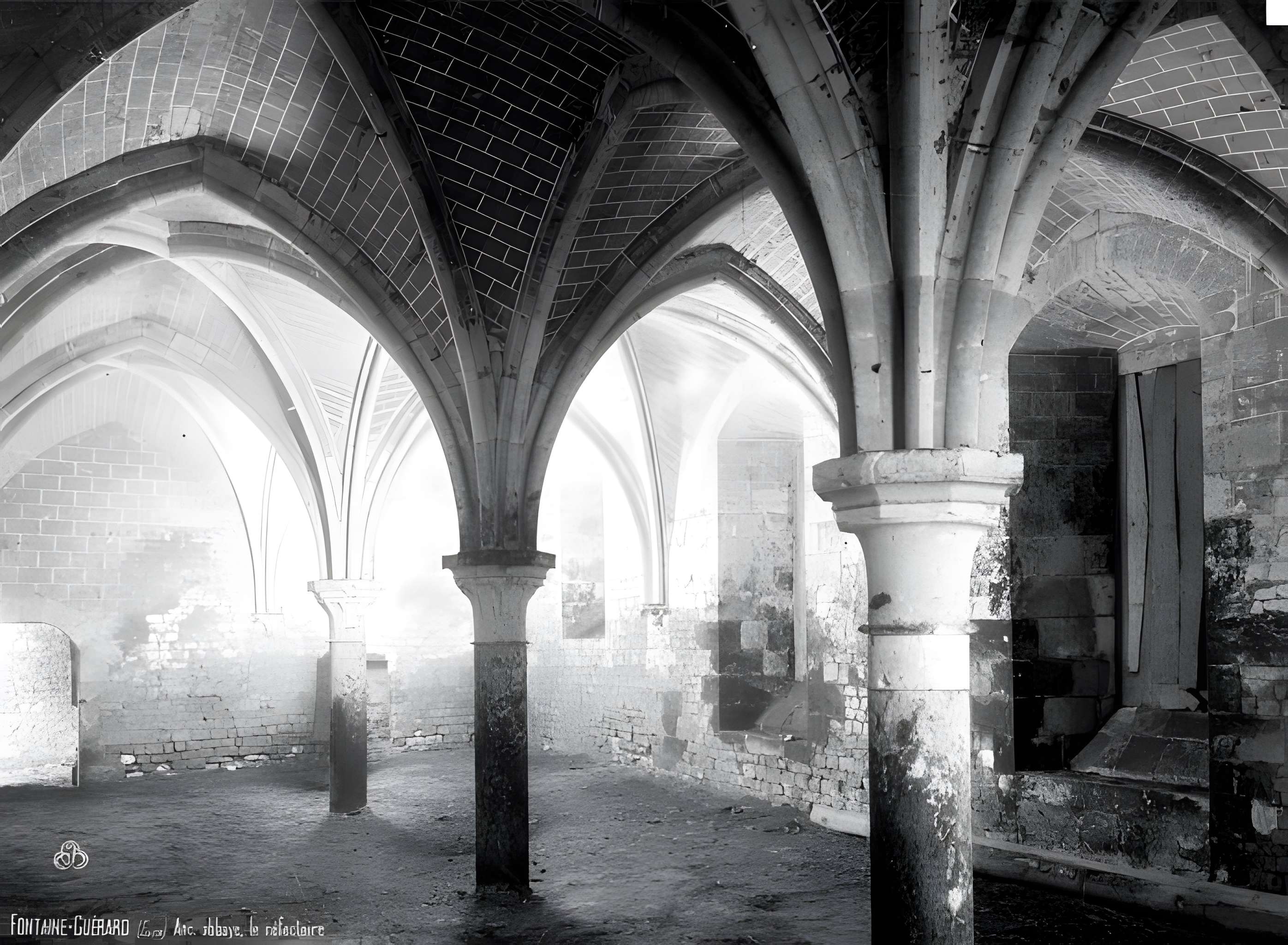 Abbaye Notre-Dame de Fontaine-Guérard