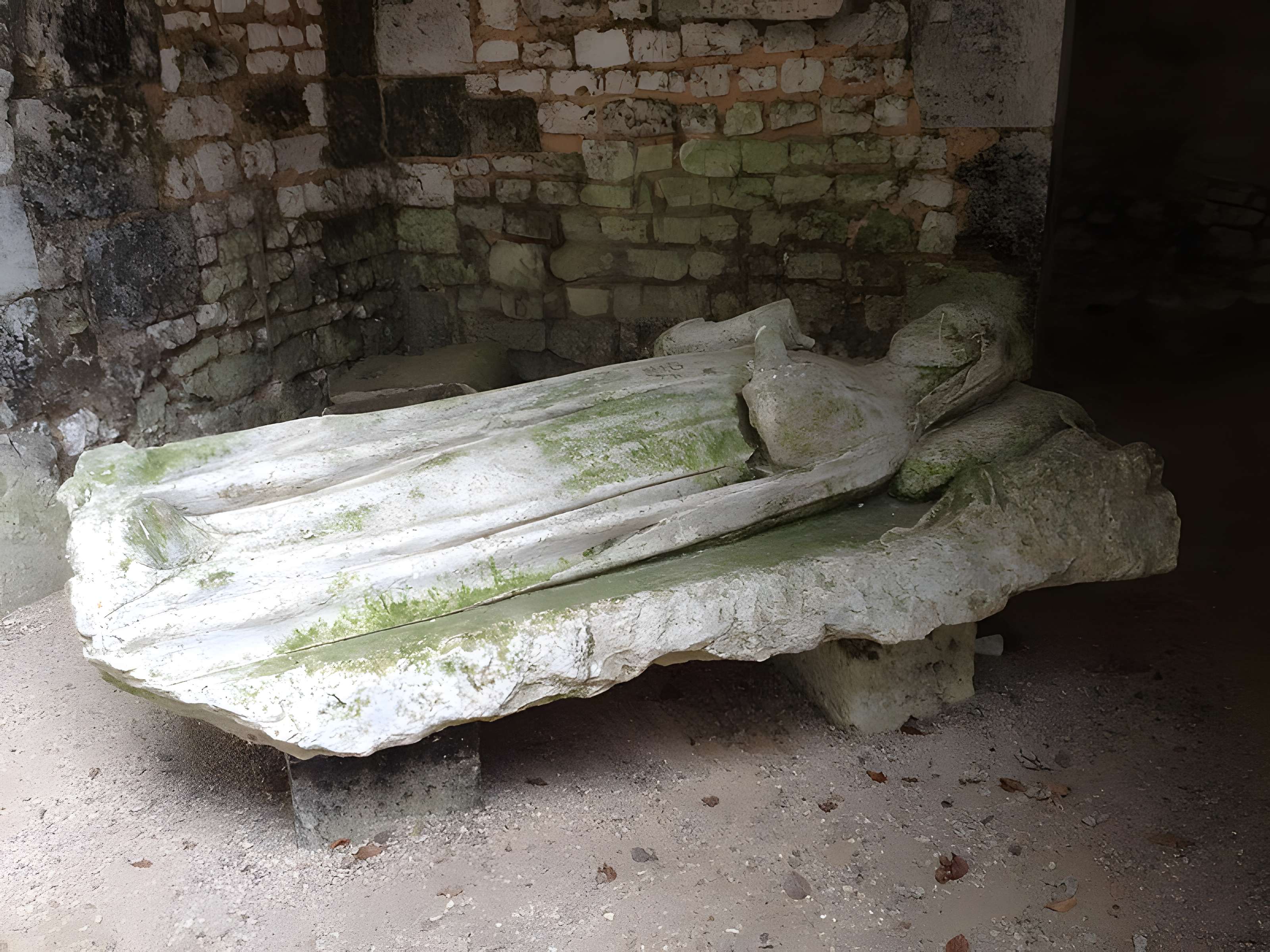 Abbaye Notre-Dame de Fontaine-Guérard