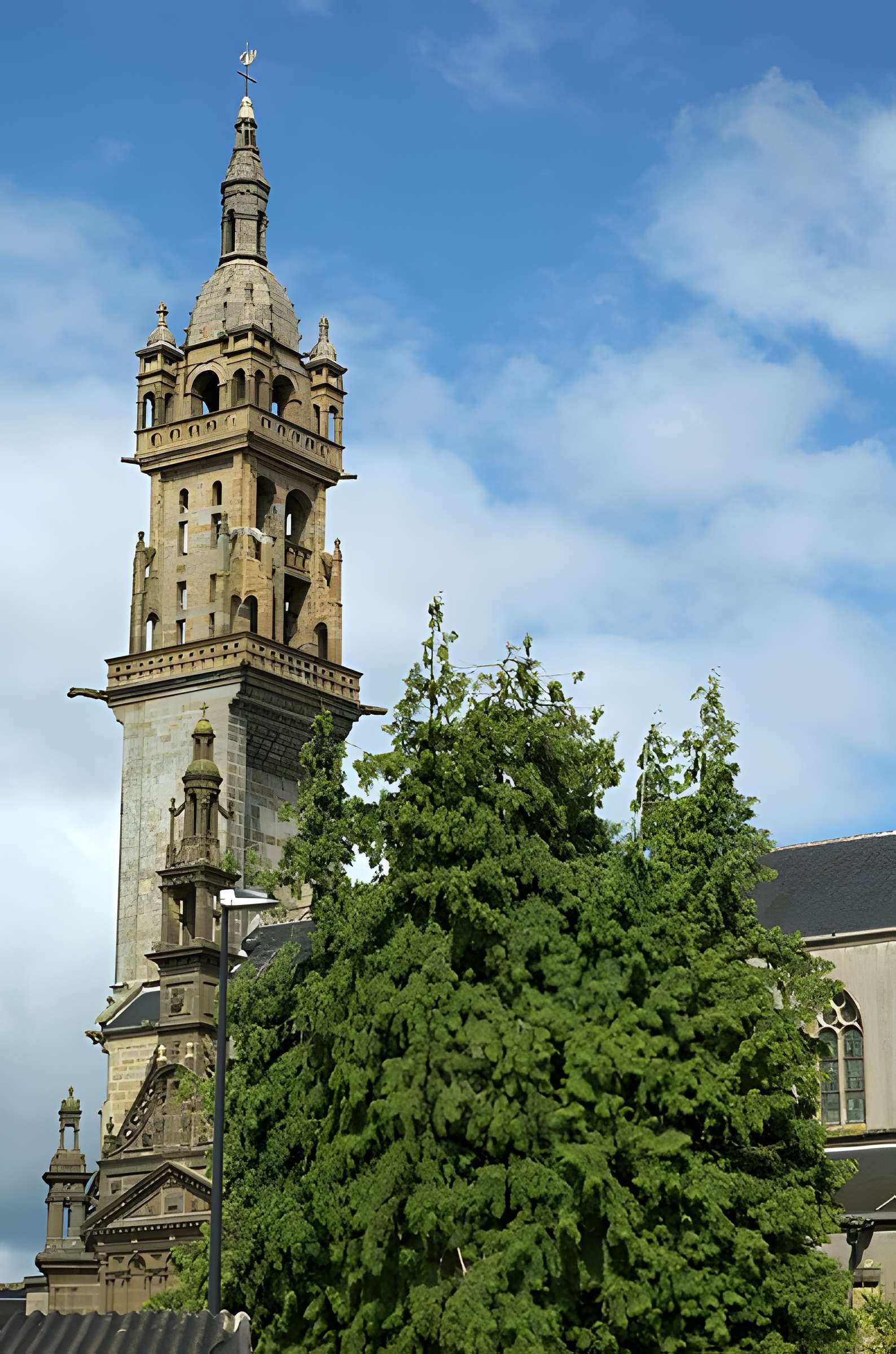 Église Saint-Houardon de Landerneau