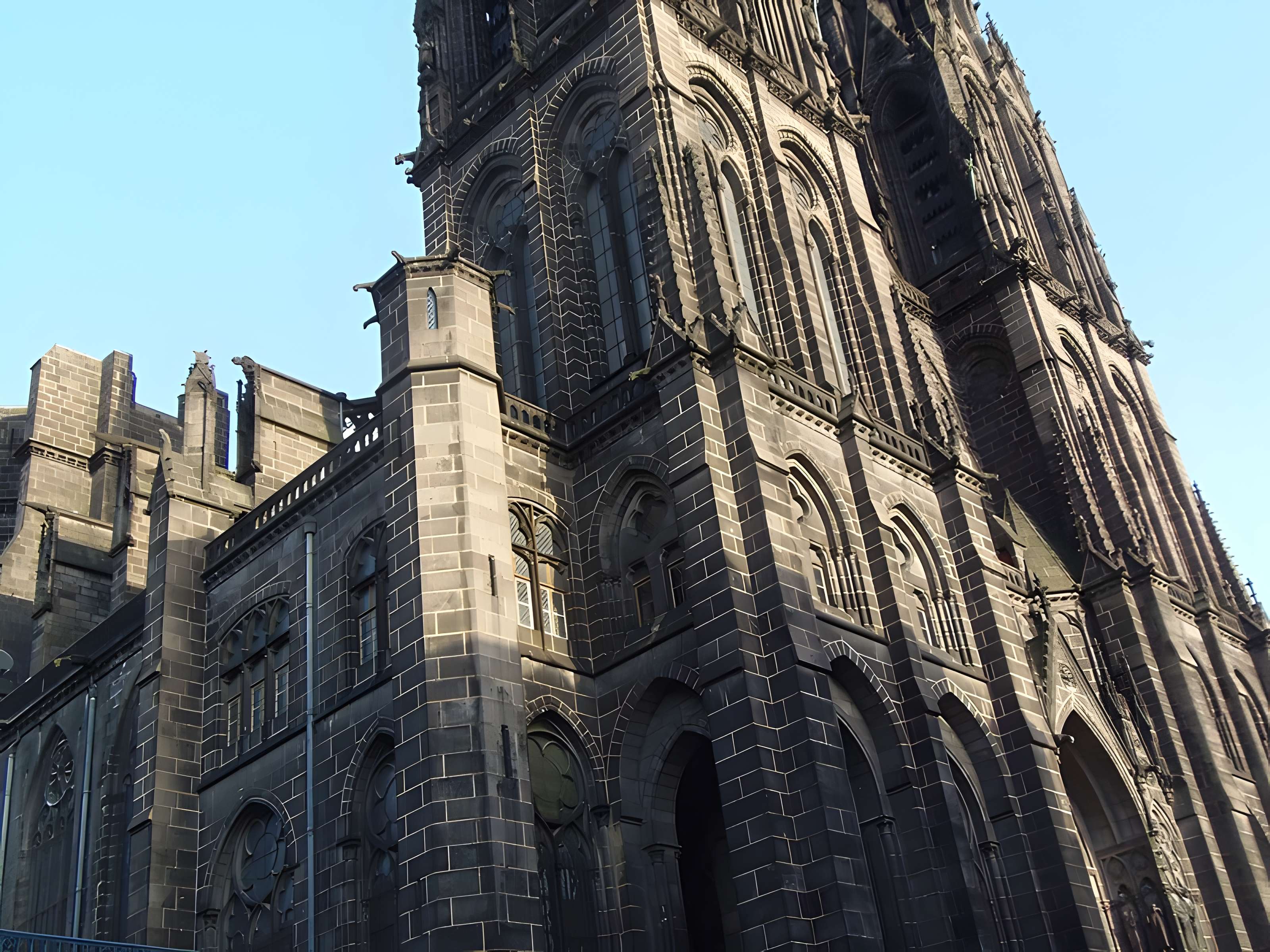 Église Notre-Dame-de-Prospérité de Clermont-Ferrand