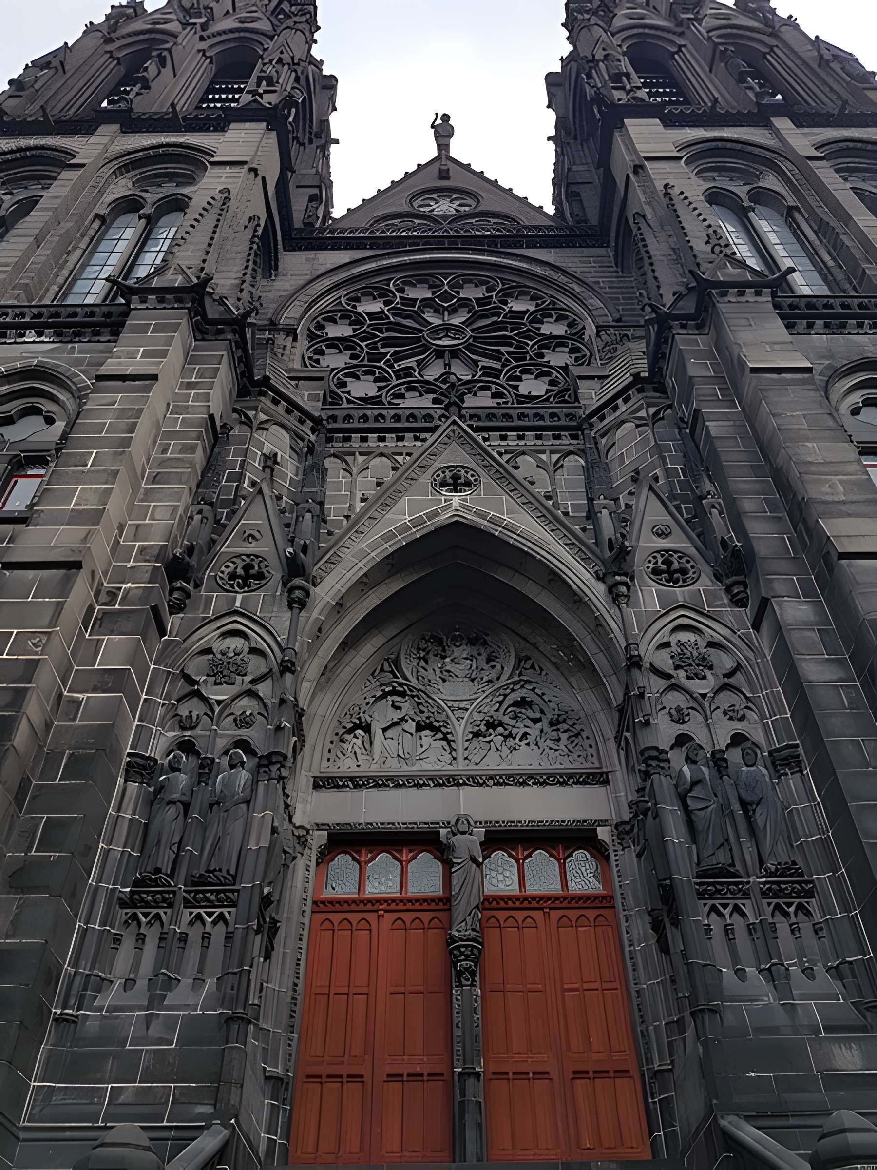 Église Notre-Dame-de-Prospérité de Clermont-Ferrand
