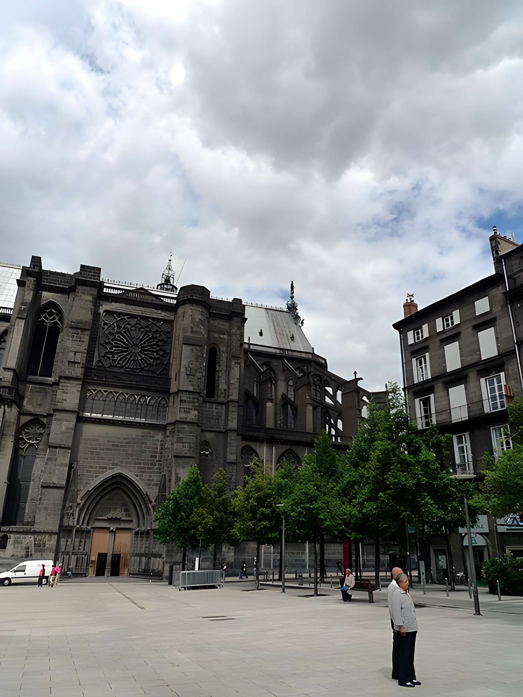 Église Notre-Dame-de-Prospérité de Clermont-Ferrand