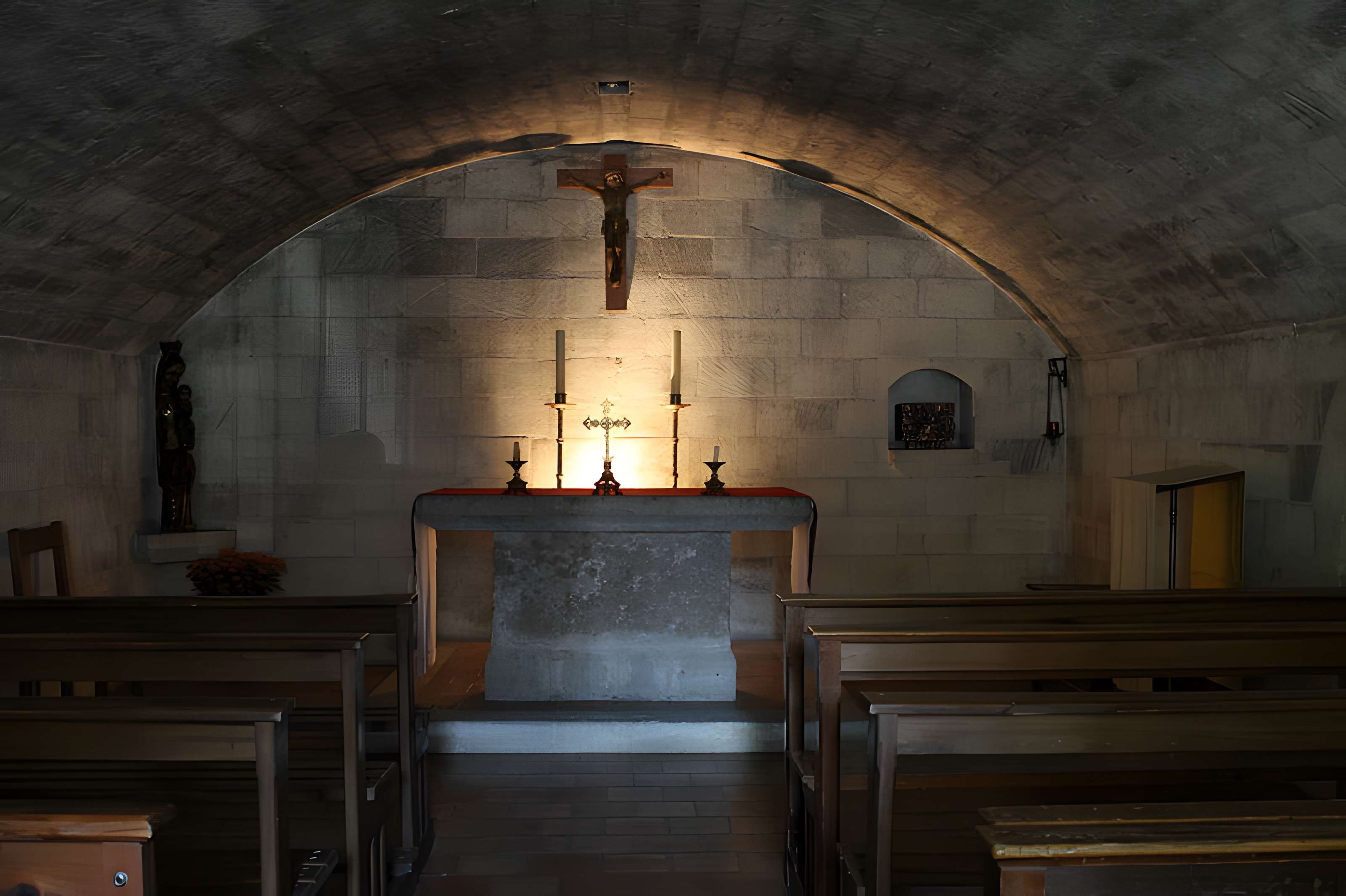 Église Notre-Dame-de-Romégas de La Tour-d'Aigues