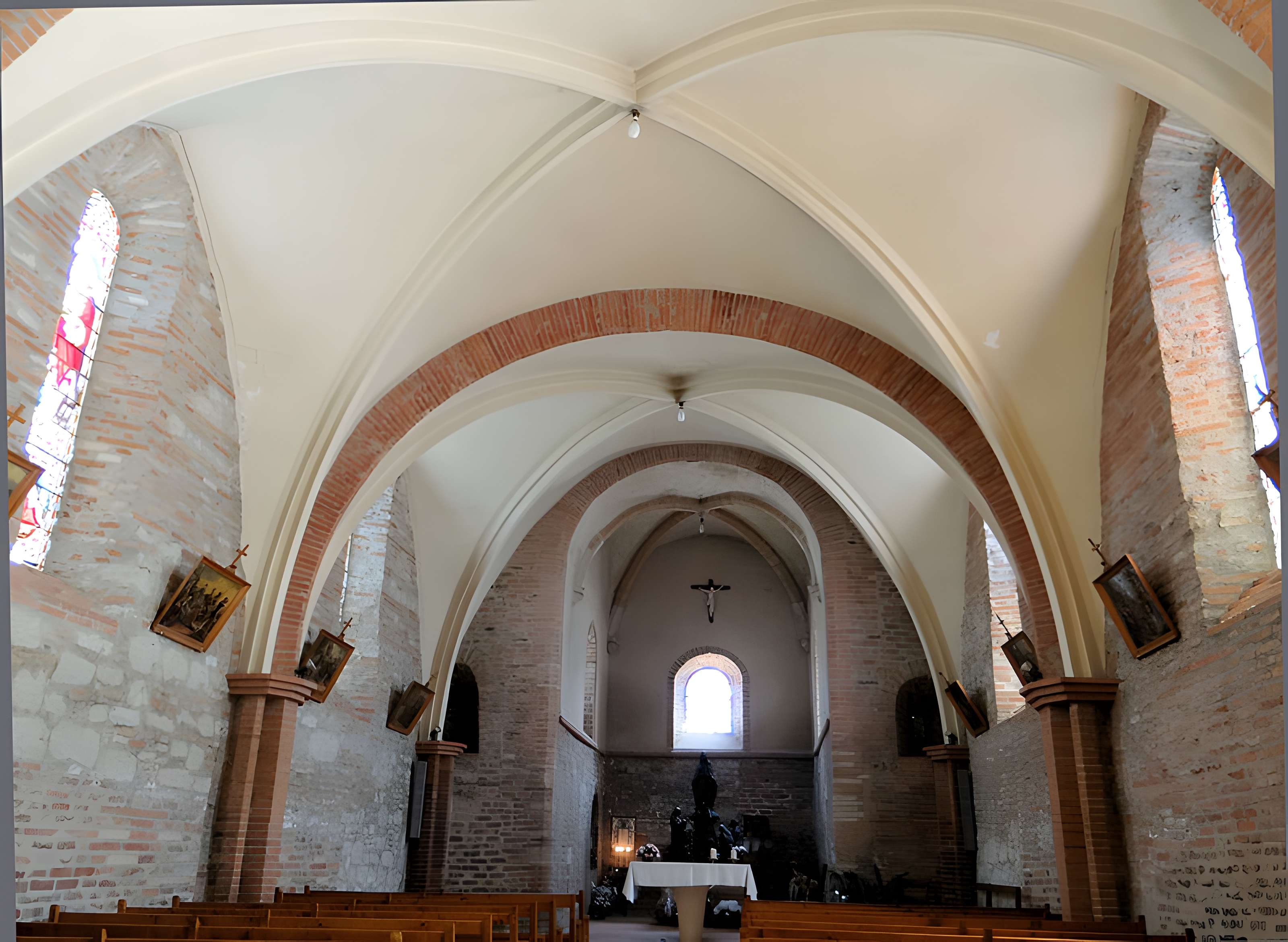 Église Notre-Dame-des Misères de Mirabel