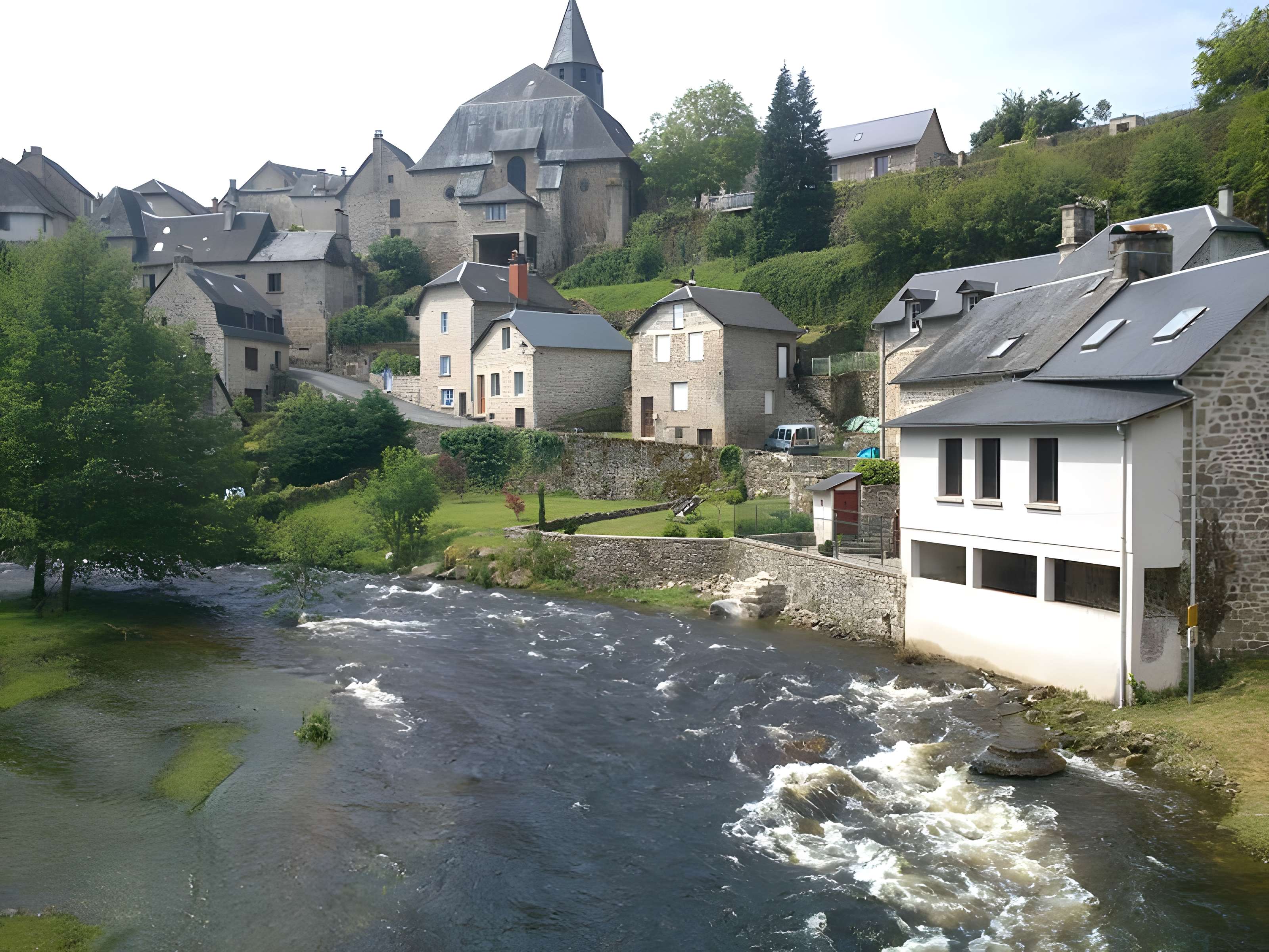 Église Notre-Dame-des-Bans de Treignac