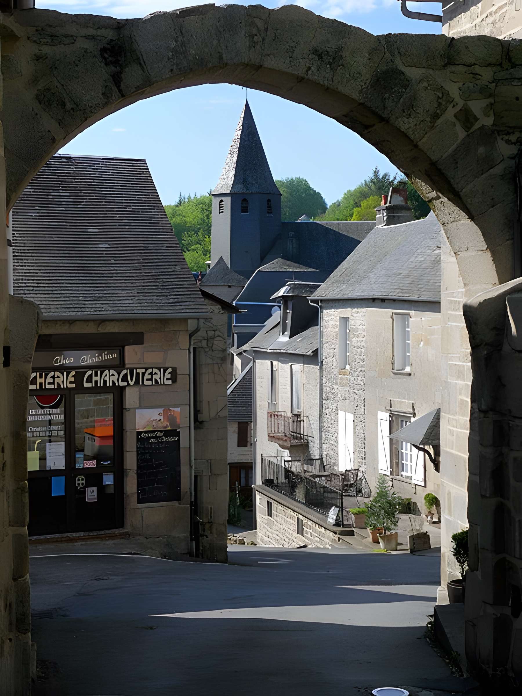 Église Notre-Dame-des-Bans de Treignac