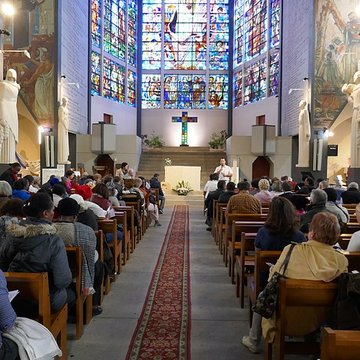 Église Notre-Dame-des-Missions dÉpinay-sur-Seine