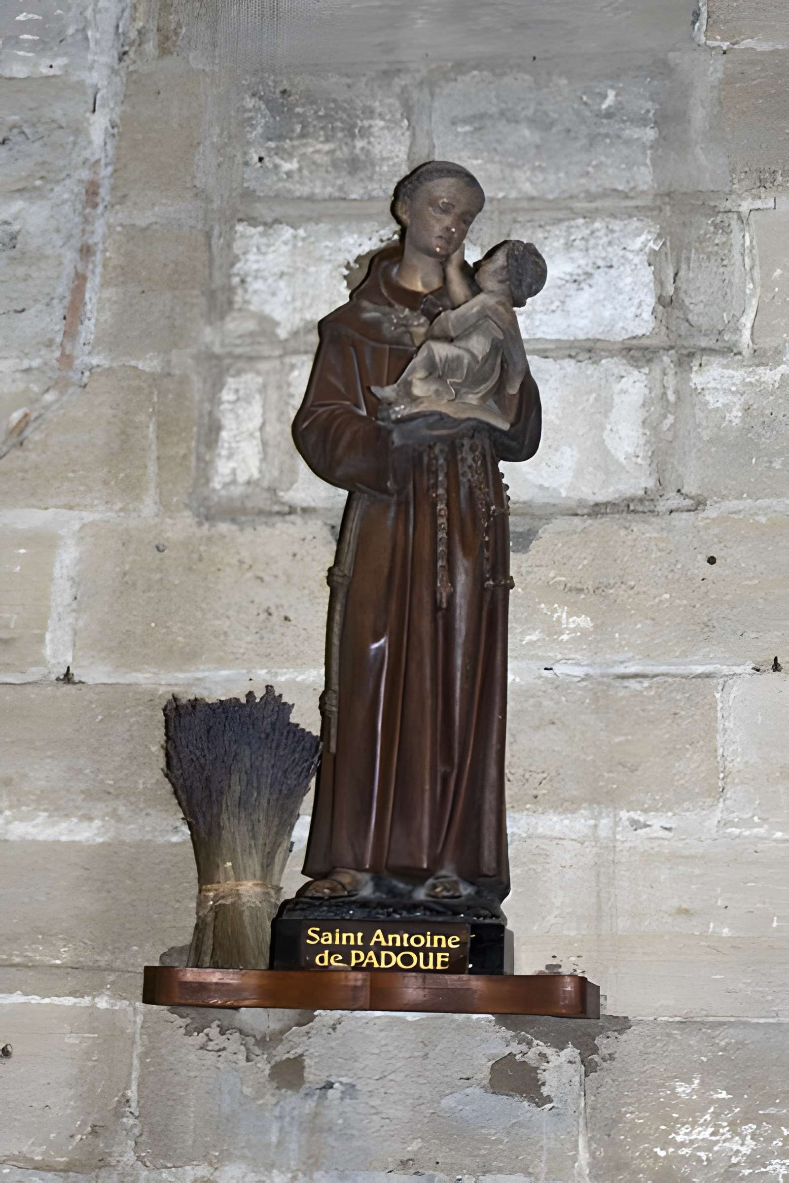 Église Notre-Dame-des-Sablons d'Aigues-Mortes