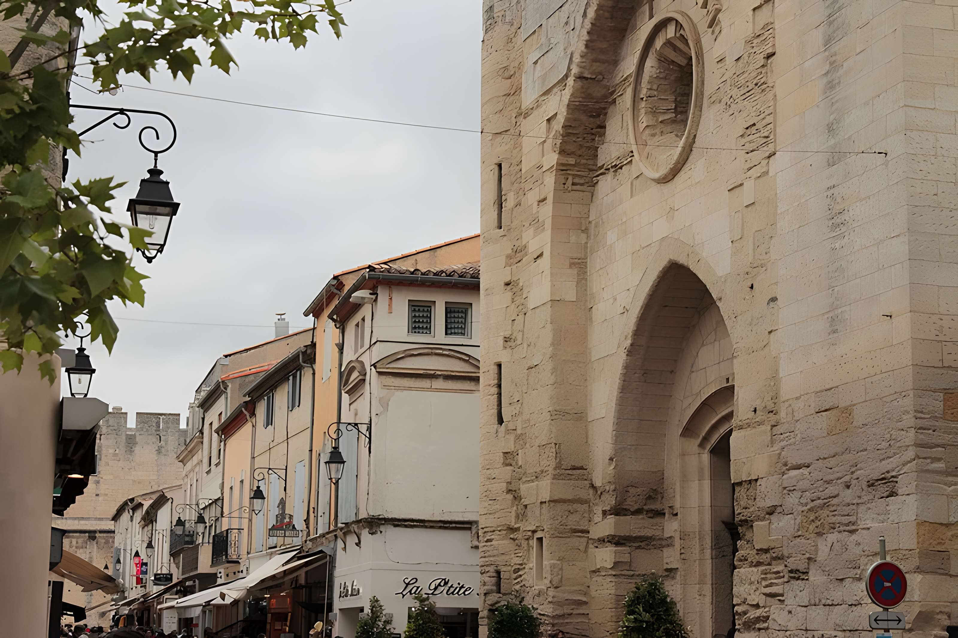 Église Notre-Dame-des-Sablons d'Aigues-Mortes