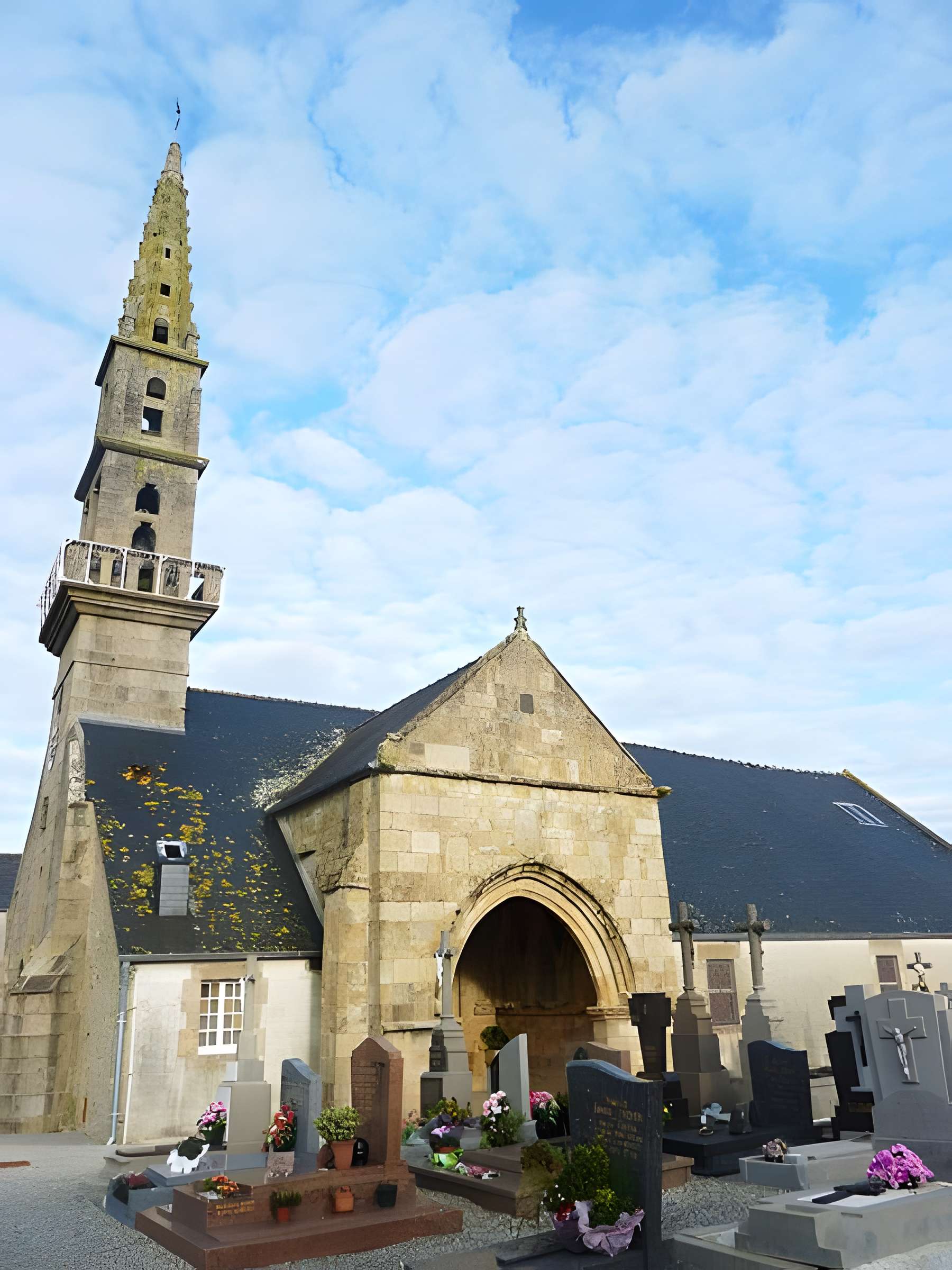Église Notre-Dame-des-Sept-Douleurs de Coat-Méal