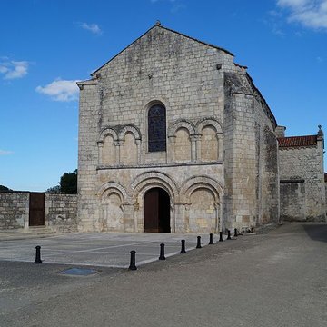 Église Notre-Dame-des-Sources de Fontaines