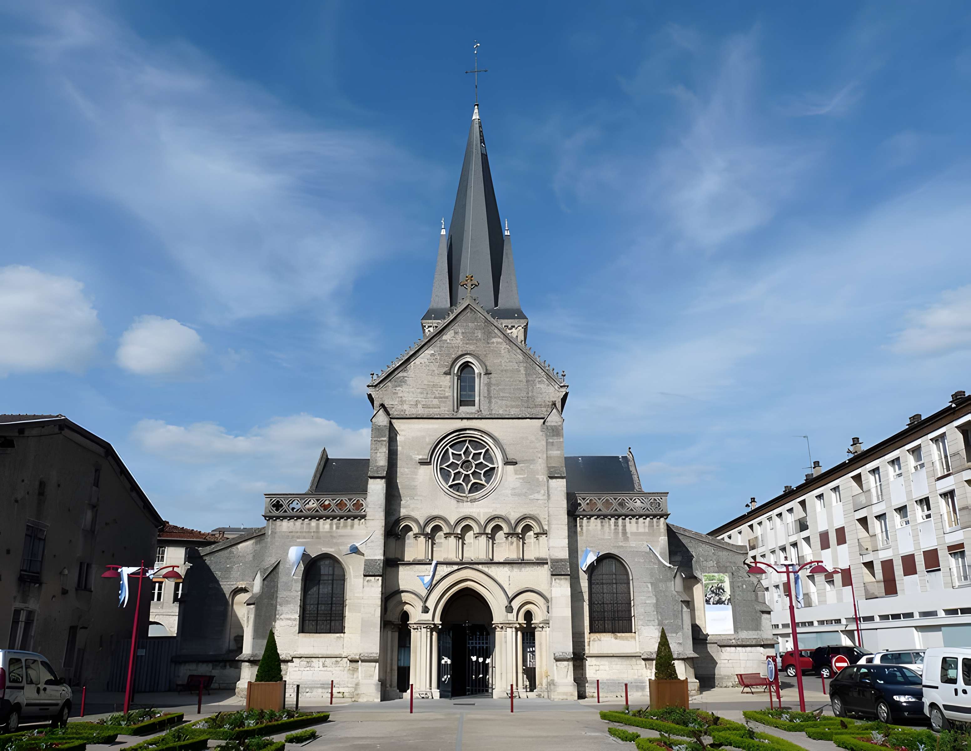 Église Notre-Dame-des-Vertus de Ligny-en-Barrois 