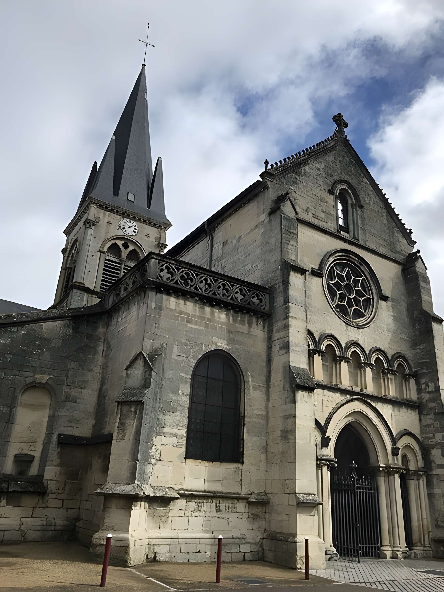 Église Notre-Dame-des-Vertus de Ligny-en-Barrois