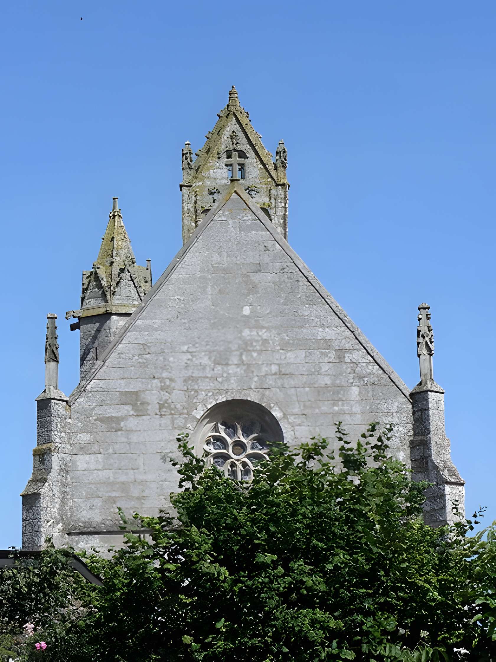 Église Notre-Dame-de-Toutes-Joies de Broualan 