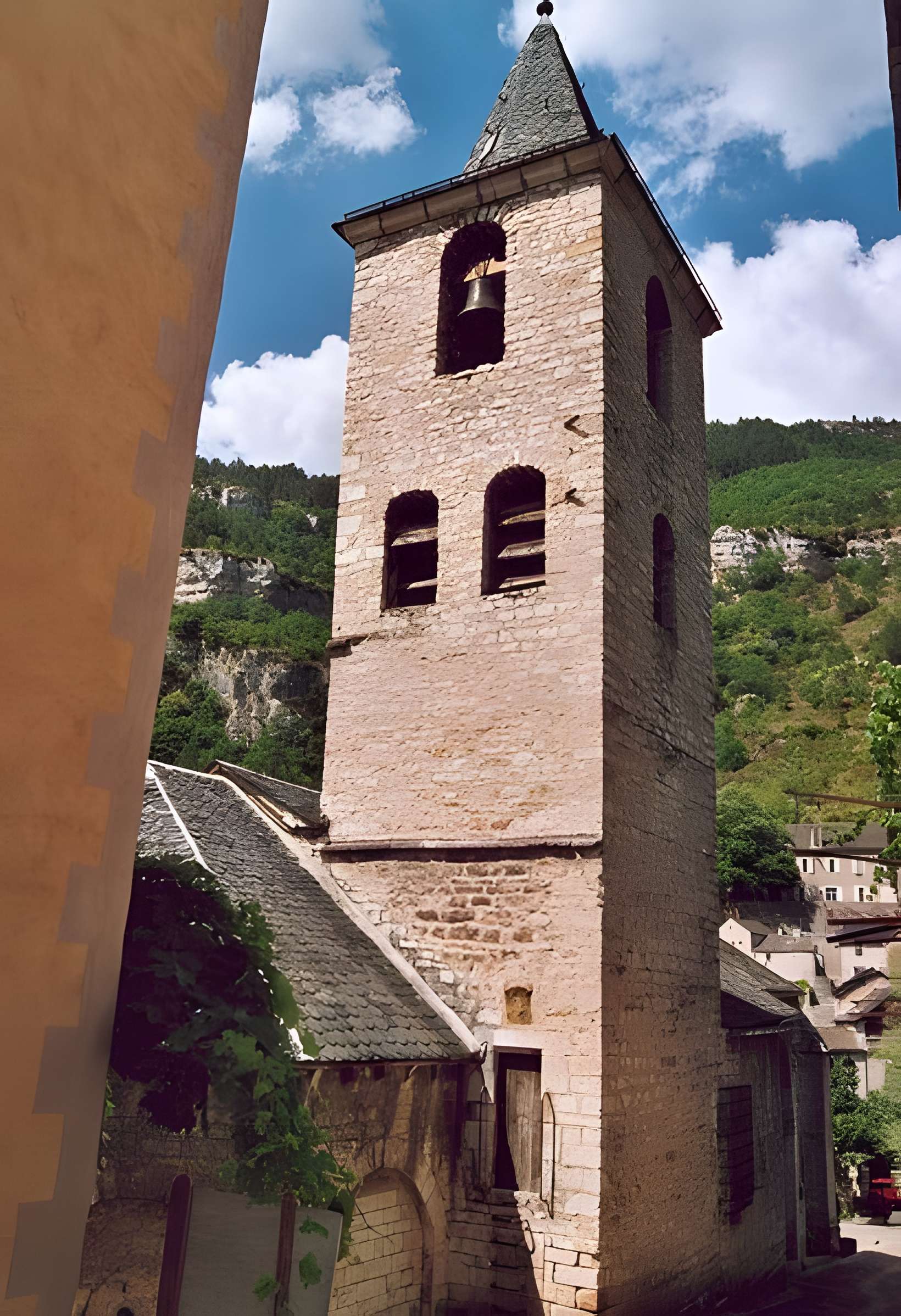 Église Notre-Dame-du-Gourg de Sainte-Enimie 