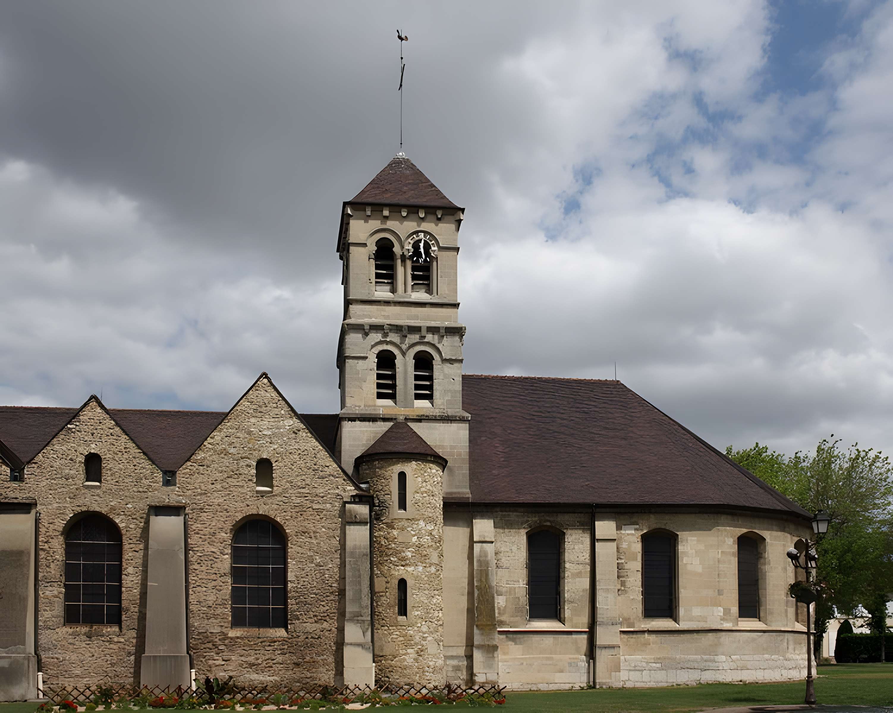 Église Notre-Dame-et-Saint-Eugène de Deuil-la-Barre 
