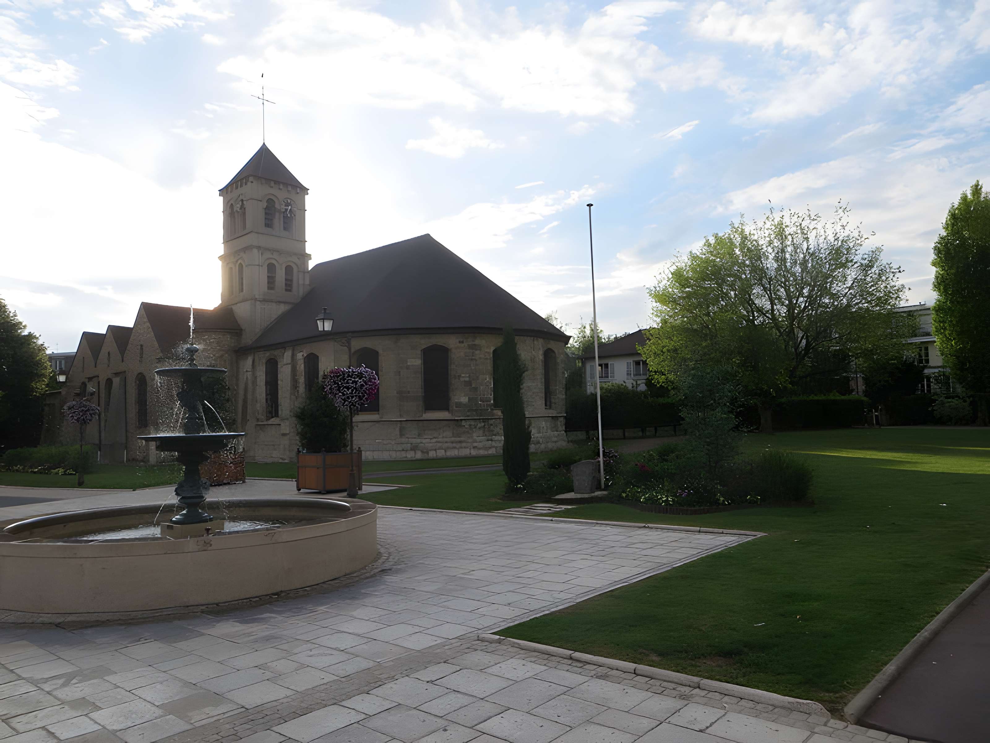 Église Notre-Dame-et-Saint-Eugène de Deuil-la-Barre