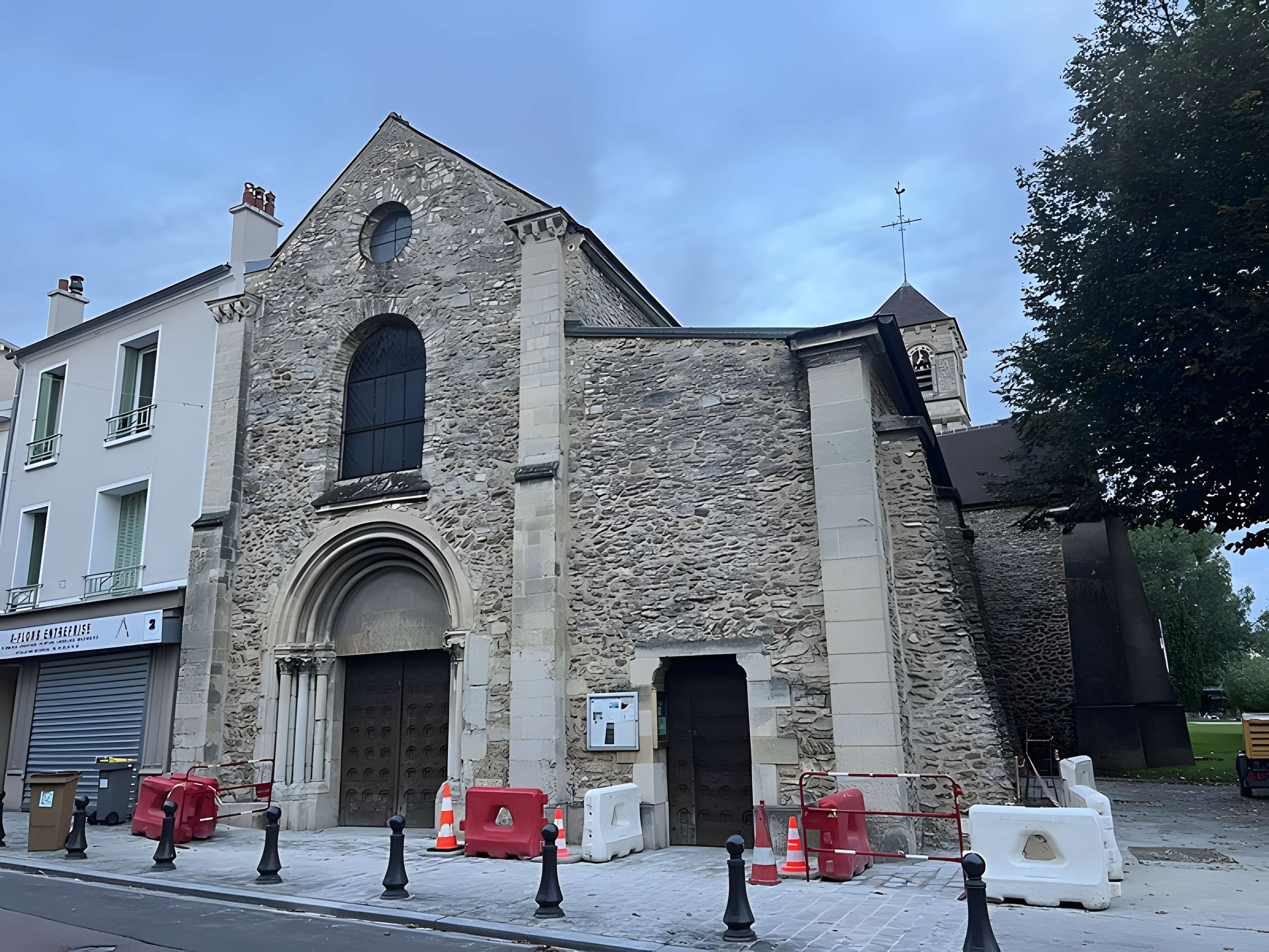Église Notre-Dame-et-Saint-Eugène de Deuil-la-Barre