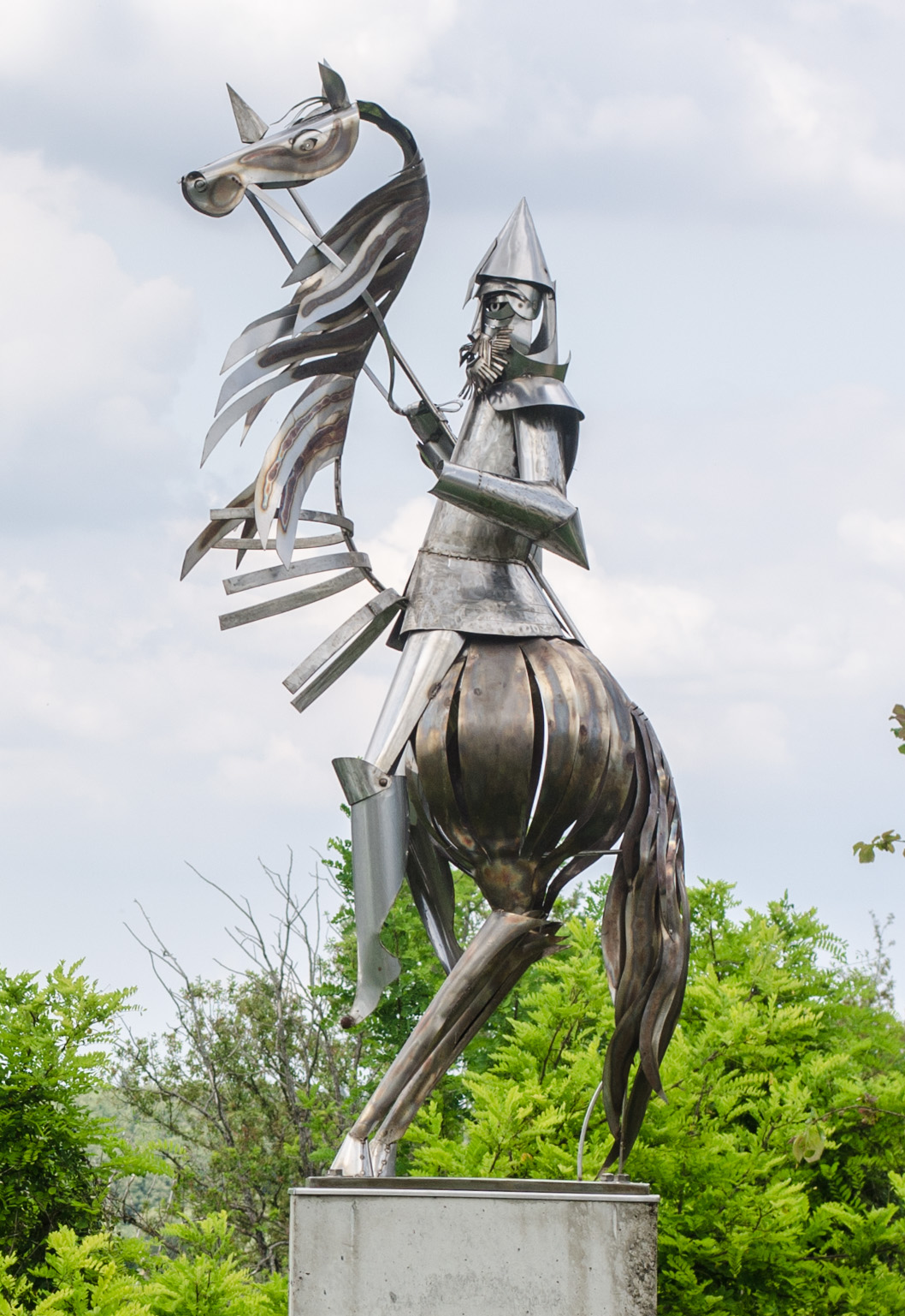 Église Notre-Dame-et-Saint-Junien de Lusignan