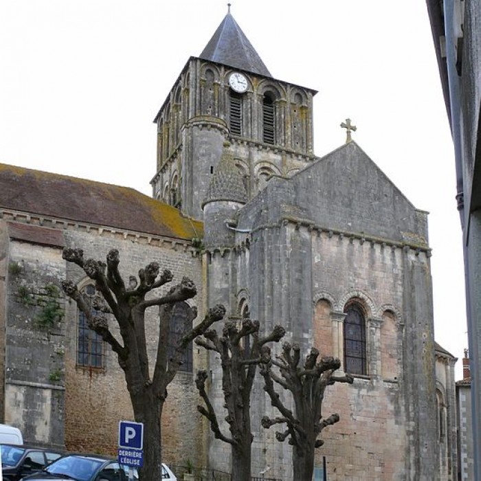 Photo de Église Notre-Dame-et-Saint-Junien de Lusignan