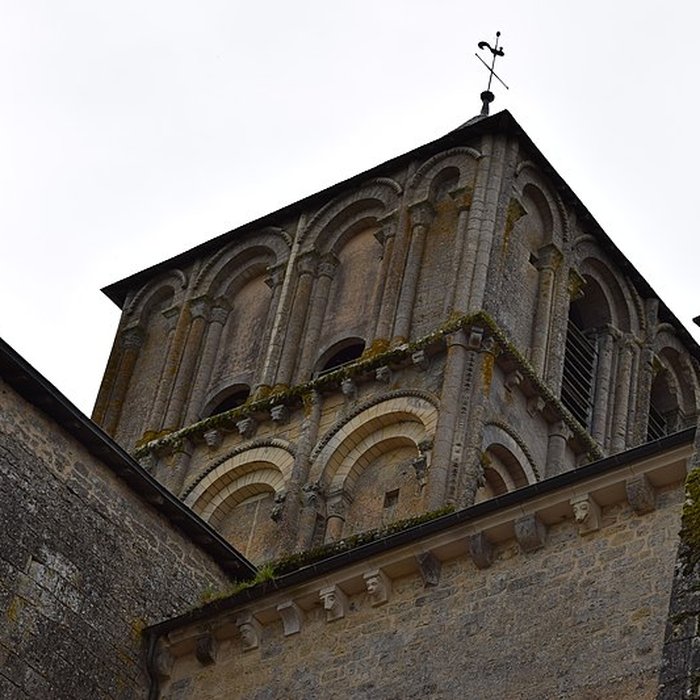 Photo de Église Notre-Dame-et-Saint-Junien de Lusignan