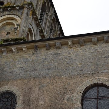 Église Notre-Dame-et-Saint-Junien de Lusignan